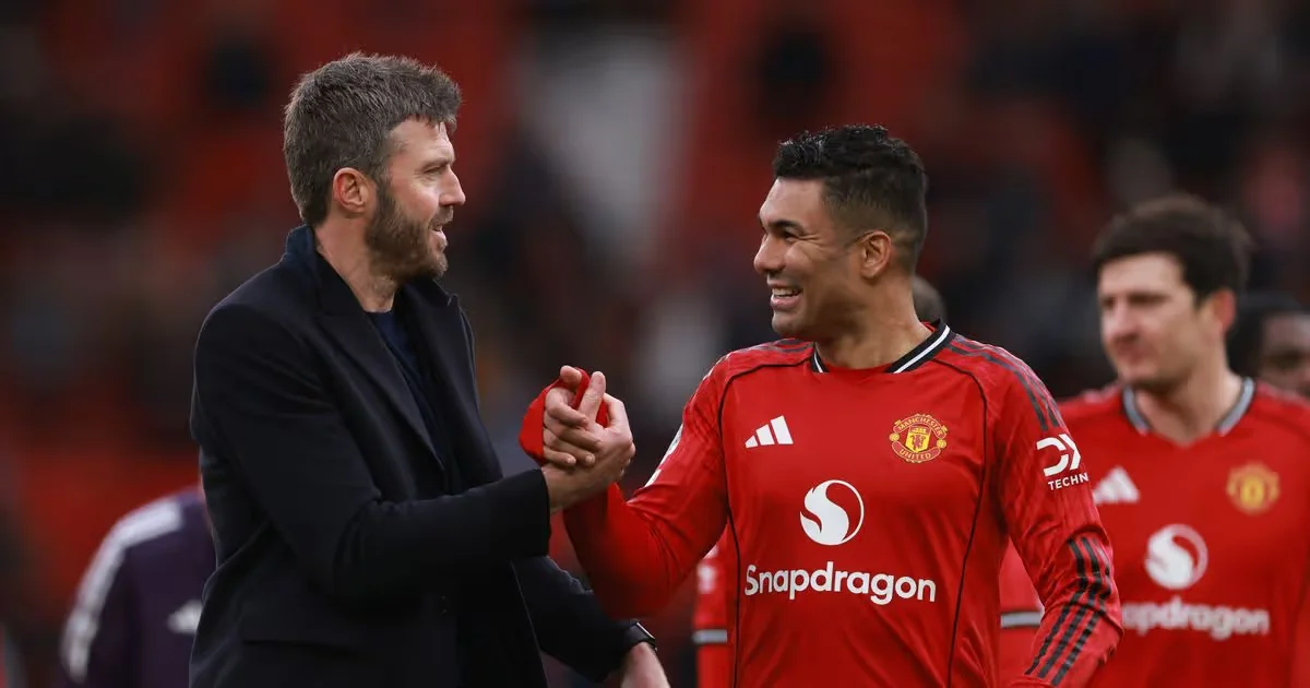 Bruno Fernandes and Casemiro celebrate