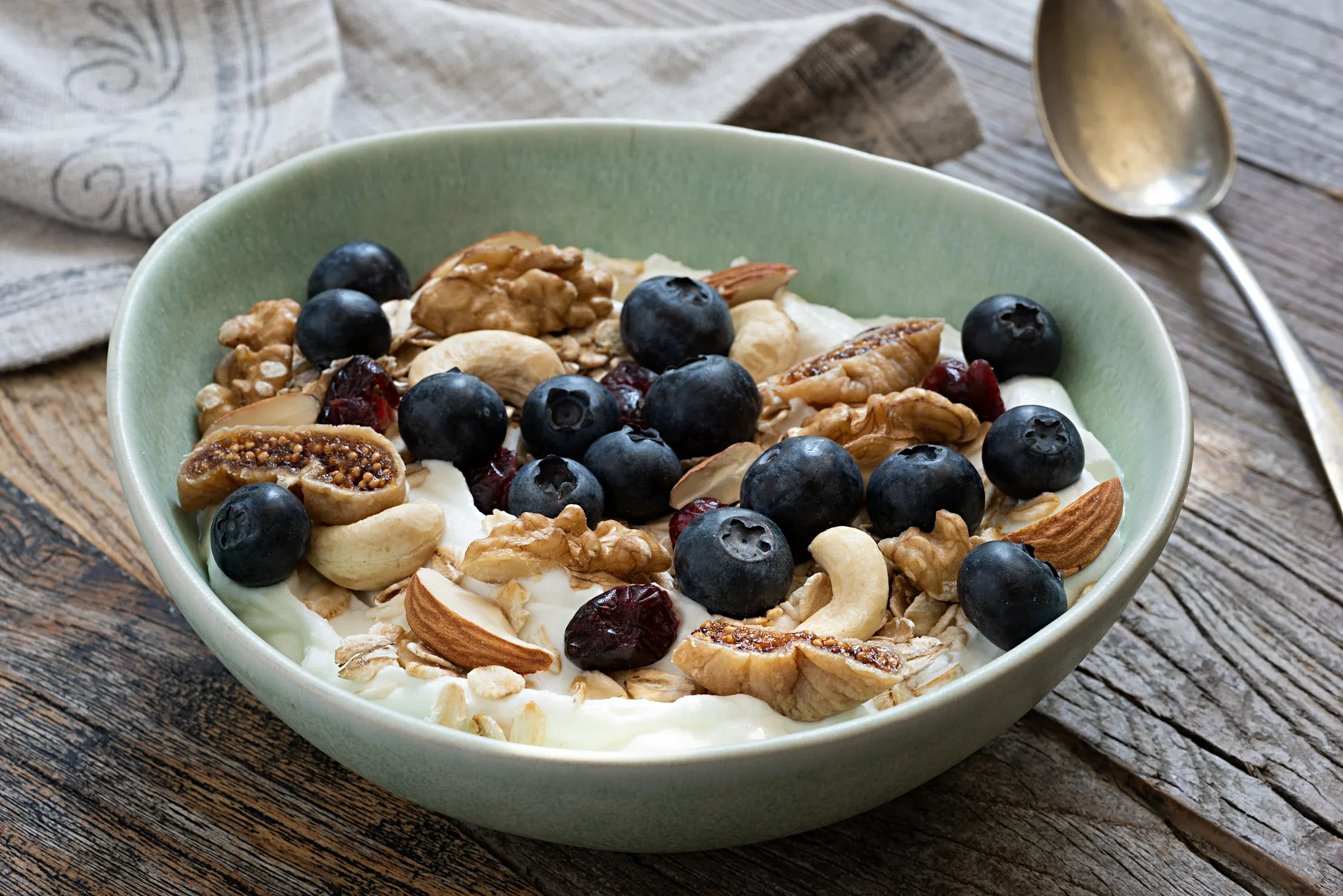 Flavoured low-fat yoghurts can be high in sugar and additives. (BURCU ATALAY TANKUT via Getty Images)