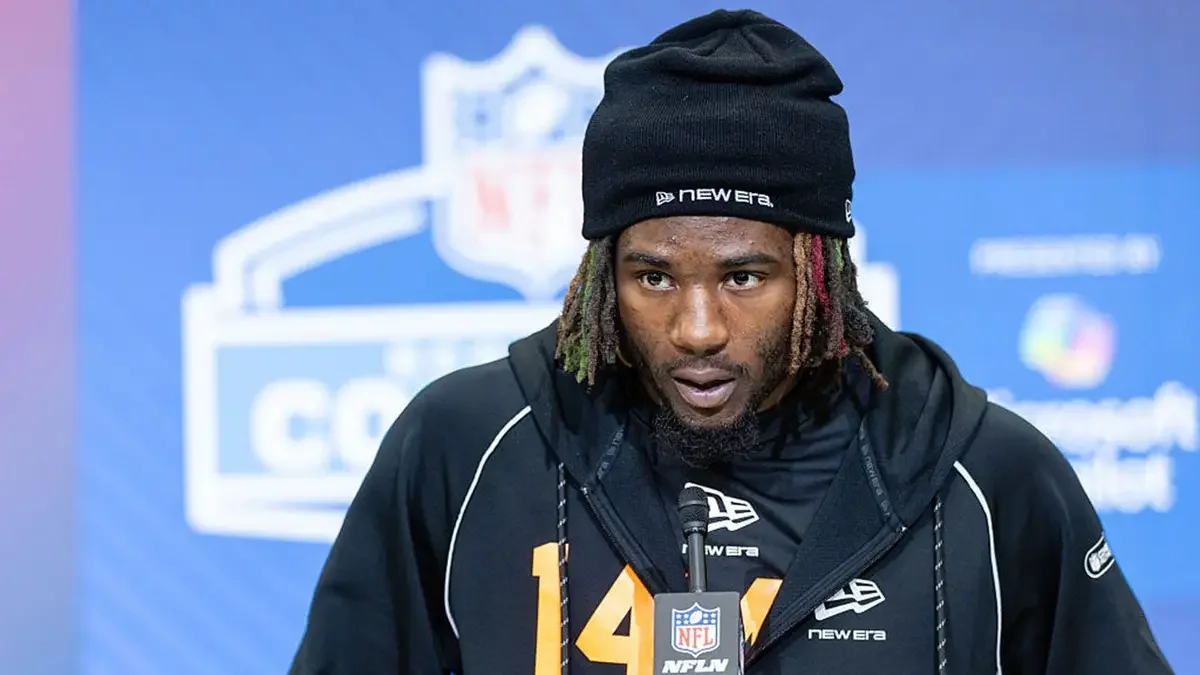 Le'Veon Moss of the Texas A&M Aggies speaks to the media during the 2026 NFL Scouting Combine at the Indiana Convention Center in Indianapolis, Ind., on Feb. 27, 2026. (Michael Hickey/Getty Images)